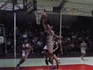 Básquet local: Argentino venció a Alumni en el cierre de la 5 fecha