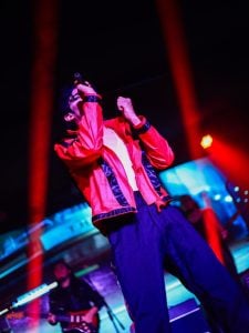 (Audio)Kevin Gil viaja a Turquía para imitar a Michael Jackson