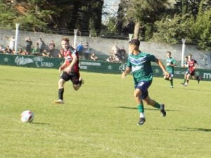 Futbol de Primera: Villa ganó en el inicio de la tercera fecha (videos)