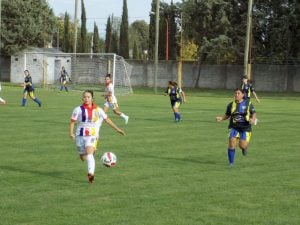 Fútbol Femenino: Colegiales continúa siendo ideal en el Oficial