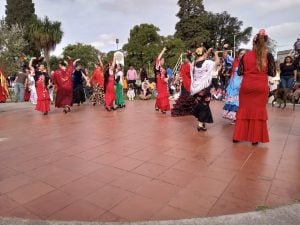 (audio y video)La Feria de Abril del Club Español, el evento que se transformó en un clásico