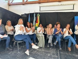 CRESTA: Colación y Entrega de Diplomas para estudiantes de Claromecó y Orense