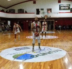 Básquet Provincial: pese a la derrota Alumni sigue puntero