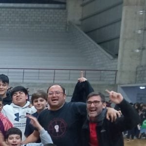 Agustín Bayúgar, Gerardo Guzmán y Damián Beitia felices por salir Campeones con Huracán