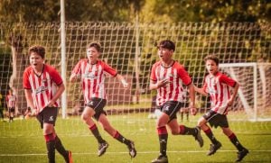 Gran presente de Walter Plaza en Estudiantes