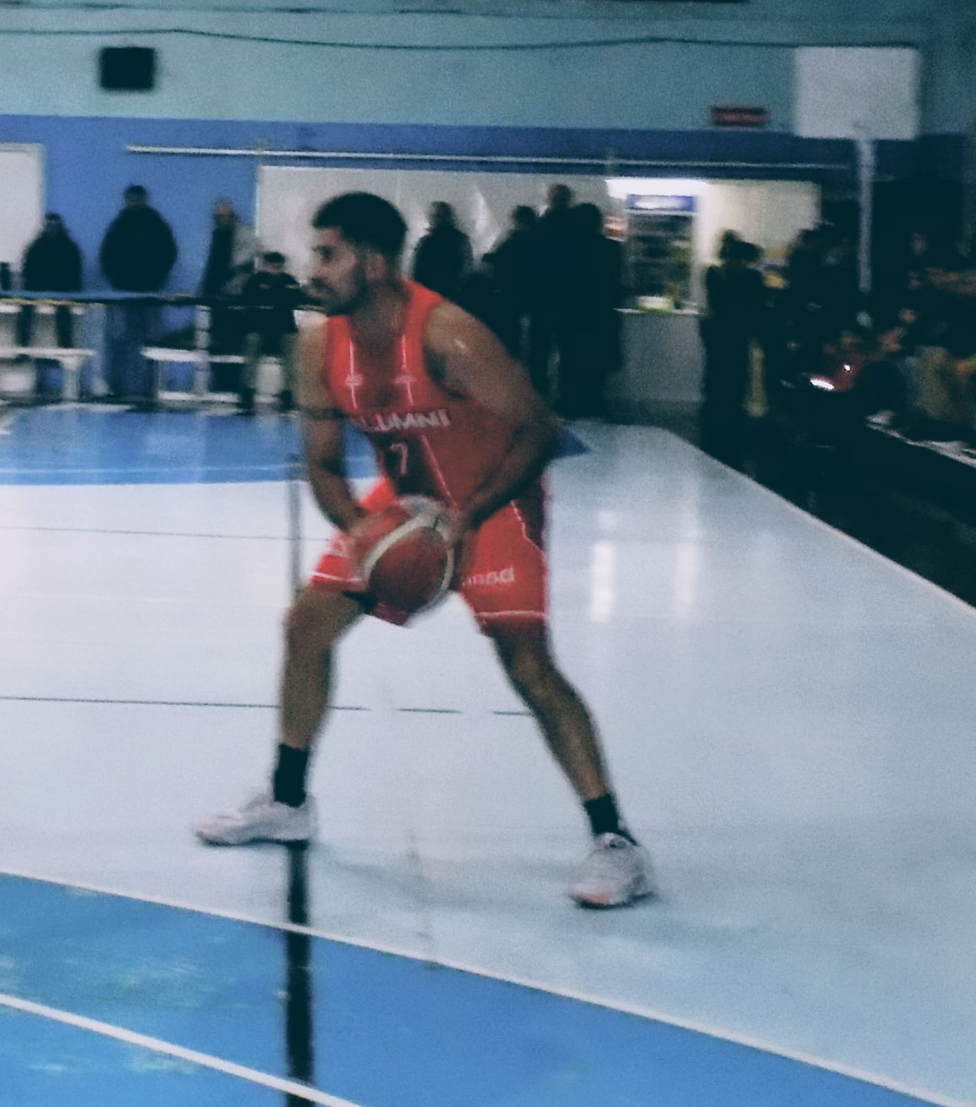 Básquet: Alumni ganó en el incio del Torneo 90° Aniversario