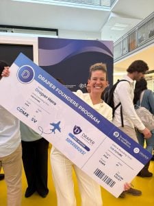 (audio)Pringlense premiada en México: desarrolló tecnología para que el cuerpo humano regenere tejido