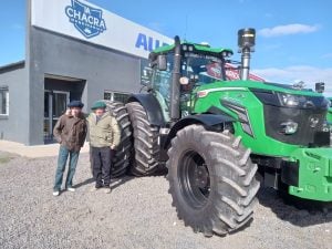 Fueron presentados los tractores BULL en La Chacra