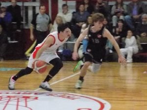 Básquet: Huracán y Quilmes ganaron en el cierre de la Primera fecha 
