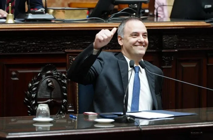 Manuel Adorni “No voy a renunciar” dijo en su primer informe de gestión en Diputados