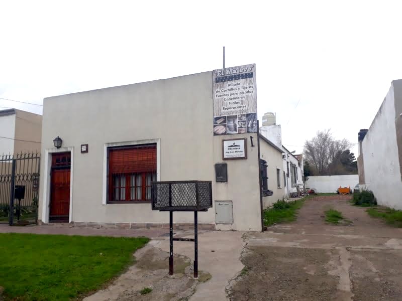 Nuevos talleres en la Biblioteca Meister: “confección de rosas en Tela” y “Arte para Adultos”
