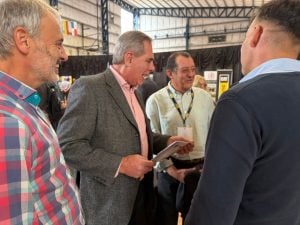 Chaves y Juárez juntos en el “X Taller Técnico de Caminos Rurales”