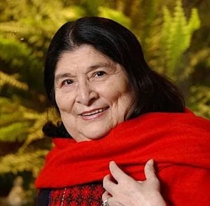 (audio)Ana Conti inicia un nuevo ciclo de “Mujeres con Mayúscula” con Mercedes Sosa