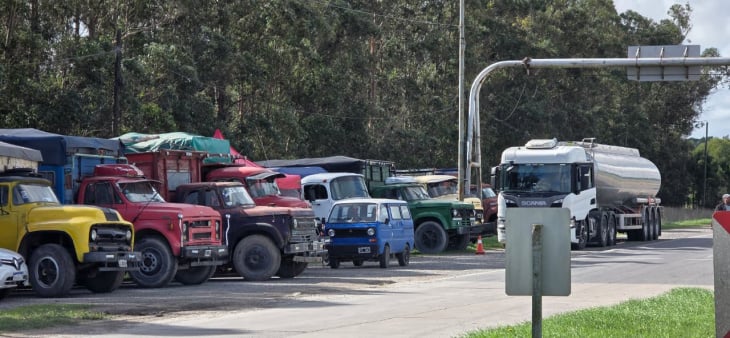 Puerto Quequén: Transportistas alcanzaron un acuerdo del 16% y levantaron el paro