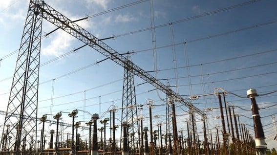 El Gobierno recibió tres ofertas por US$887 millones para privatizar Transener