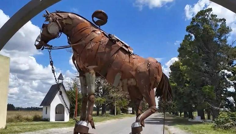 (video con audio) El monumento a “El Zorro” se emplazará en el centro urbano de Cascallares