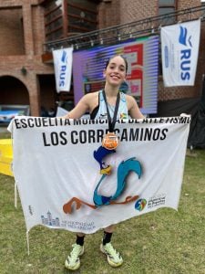 Atletismo: Mia Rodríguez clasifico al Campeonato Nacional