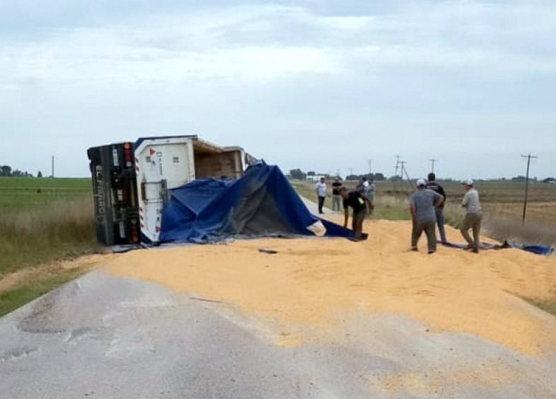 Camionero de Oriente murió en accidente sobre la Ruta 85