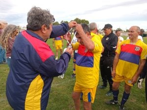 (videos)Acto protocolar y jornada deportiva para que Colegiales festeje