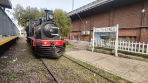 (audio) Cafetín ferroviario en Sáenz Peña: la experiencia de tomar un café en un coche comedor de los 70