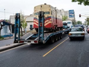 (audio) Cafetín ferroviario en Sáenz Peña: la experiencia de tomar un café en un coche comedor de los 70