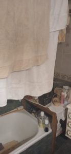 Insólito: No sólo les desvalijaron la casa, sino que estuvieron viviendo en ella (audio)