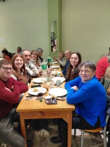 Gran acompañamiento a la tallarinada de la Comisión de Reyes Magos