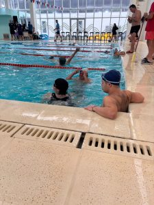 Natación adaptada: participación de nadadores chavenses