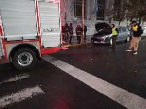 Otro incendio vehicular. Solo daños materiales