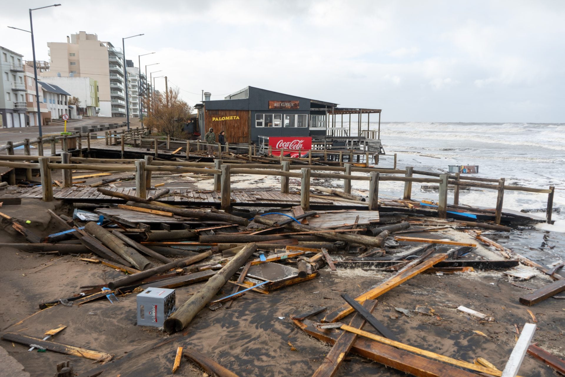 Avanza el relevamiento en los sectores dañados por la ciclogénesis que afectó Monte Hermoso