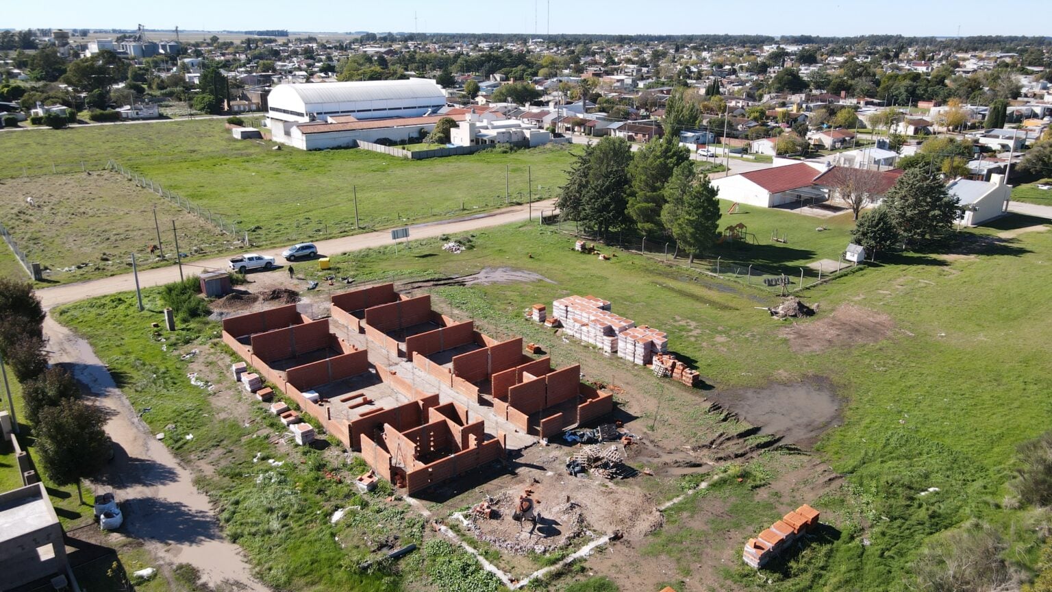 San Cayetano: Avances en la construcción de la Escuela Técnica