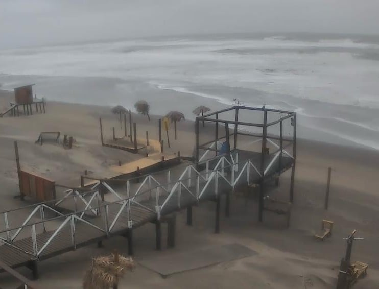 (video) Estado del mar en Reta a mediodía del viernes