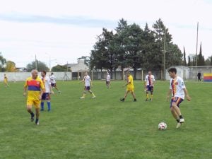 (videos)Acto protocolar y jornada deportiva para que Colegiales festeje
