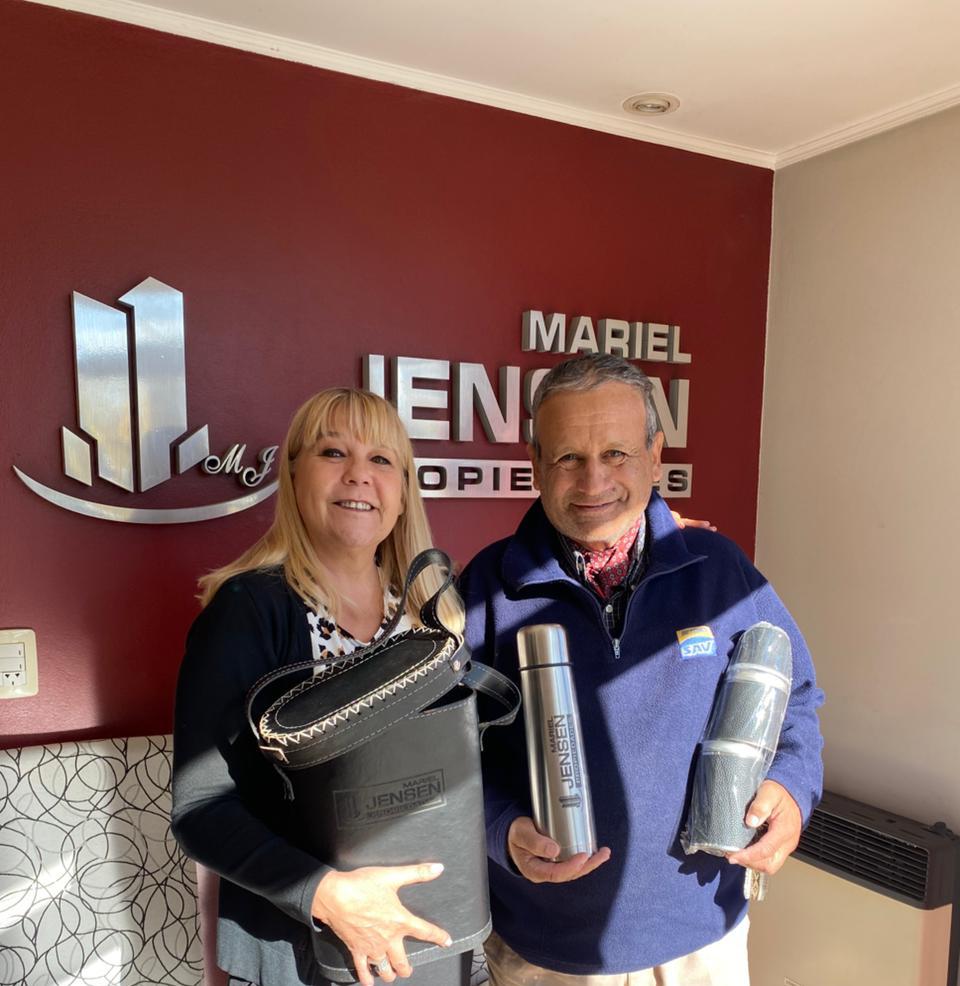 Inmobiliaria Jensen premió a un oyente de LU24 y anunció un nuevo sorteo