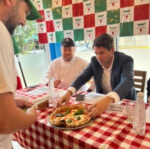 (audio) La mejor pizza: Federico Larroquet ganó la Coppa Scuola Pizzaioli