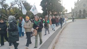 En Tres Arroyos también se marchó por el desfinanciamiento universitario (videos)