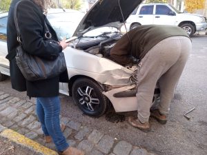 Sin lesionados en un choque en Rivadavia y 25 de Mayo