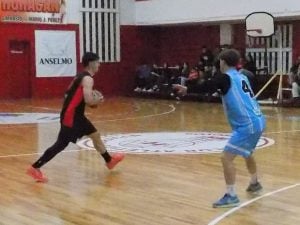 Básquet: ganaron Huracán y Huracán de Necochea