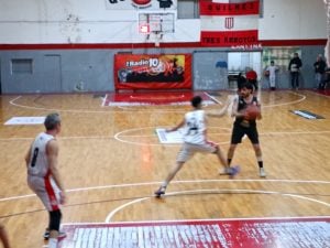 Básquet: ganaron Huracán y Huracán de Necochea