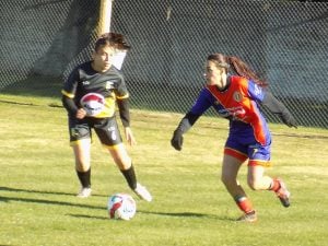 En el Fútbol Femenino, nueva victoria de Colegiales para seguir liderando el Oficial