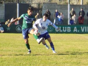 Fútbol: Villa Del Parque sigue imparable