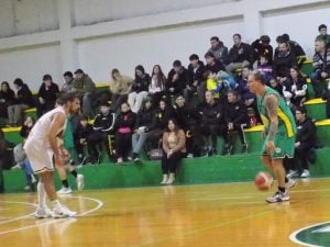 Básquet local: Costa Sud venció a Alumni 
