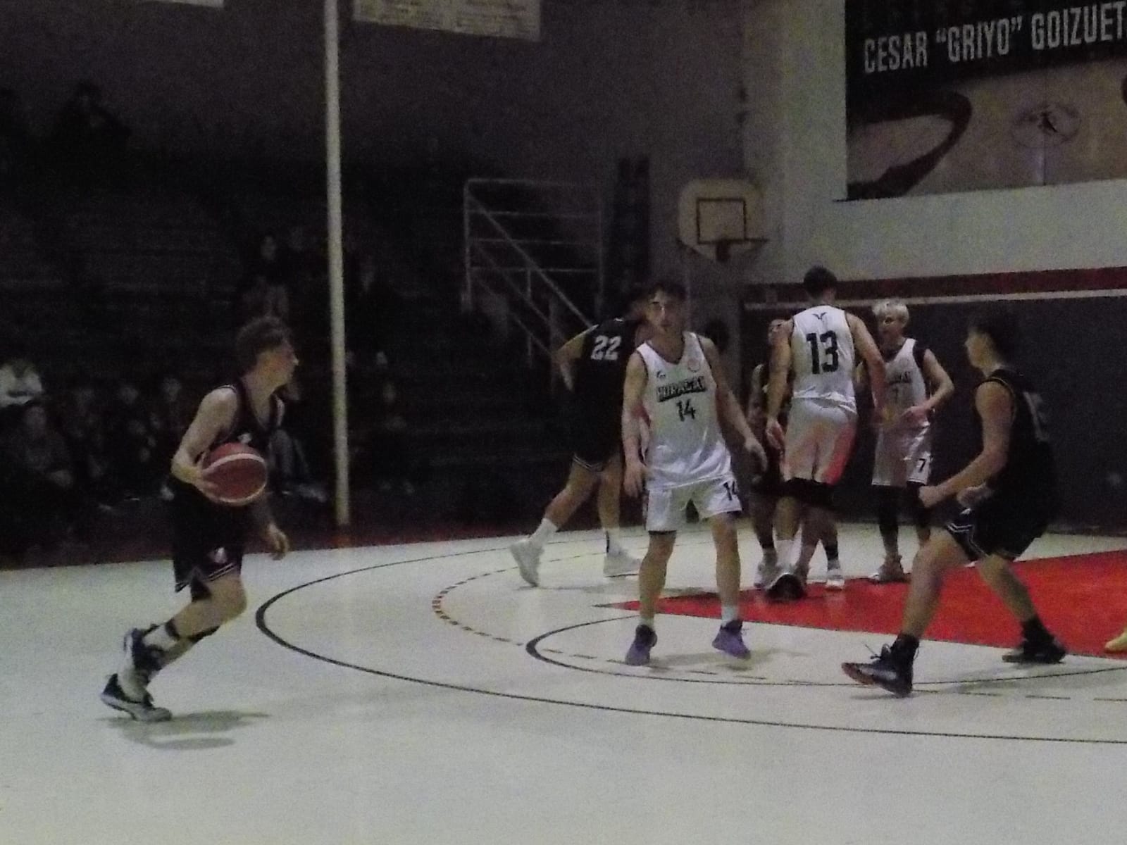 Básquet: Ganaron Argentino y Alumni por la 2° fecha 