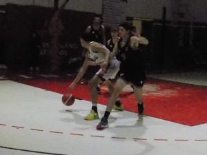 Básquet: Ganaron Argentino y Alumni por la 2° fecha 