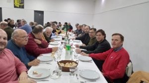 Instituciones entregaron presentes a Olimpo por su 80º Aniversario