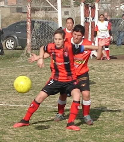 Fútbol femenino: goleada de Independencia en el clásico ante Ciclista