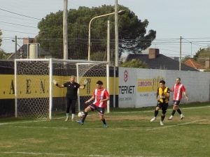 Futbol: Villa empato, El Nacional ganó y se acerca