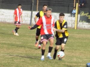 Futbol: Villa empato, El Nacional ganó y se acerca