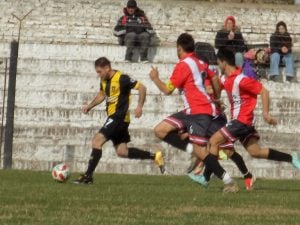 Futbol: Villa empato, El Nacional ganó y se acerca