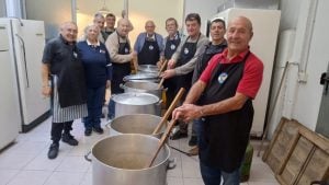 CAS Fortín Machado: se vendieron 350 porciones de Locro